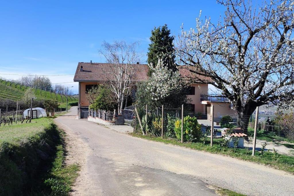 Il Canto Del Gallo Casa Vacanze Ristorante Pizzeria Cassinasco Exterior foto